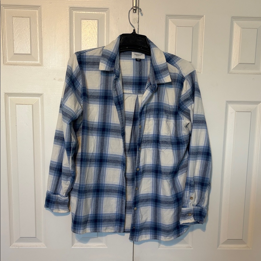 American Eagle Outfitters Blue and White Checkered Shirt